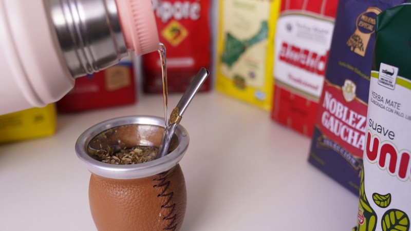 Sigue en picada el consumo de yerba mate y advierten que el sistema yerbatero "está en riesgo"